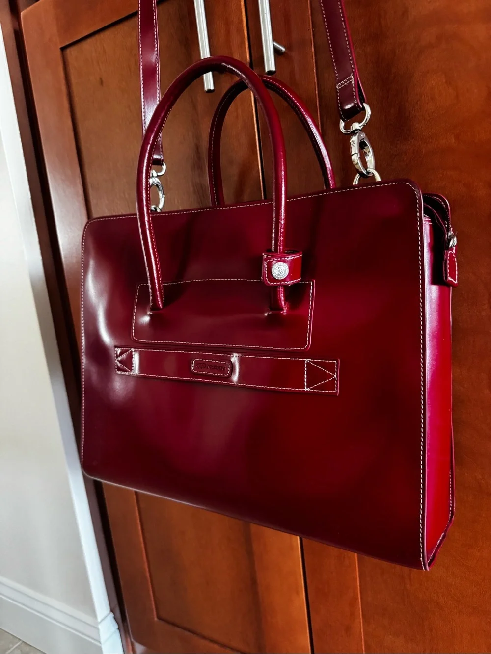 McKlein Lake Forest Red Leather 15